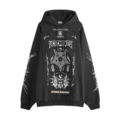 Vetements Black Oversized Hoodie with Letter Graphic Print UA65HD620G-BLACK