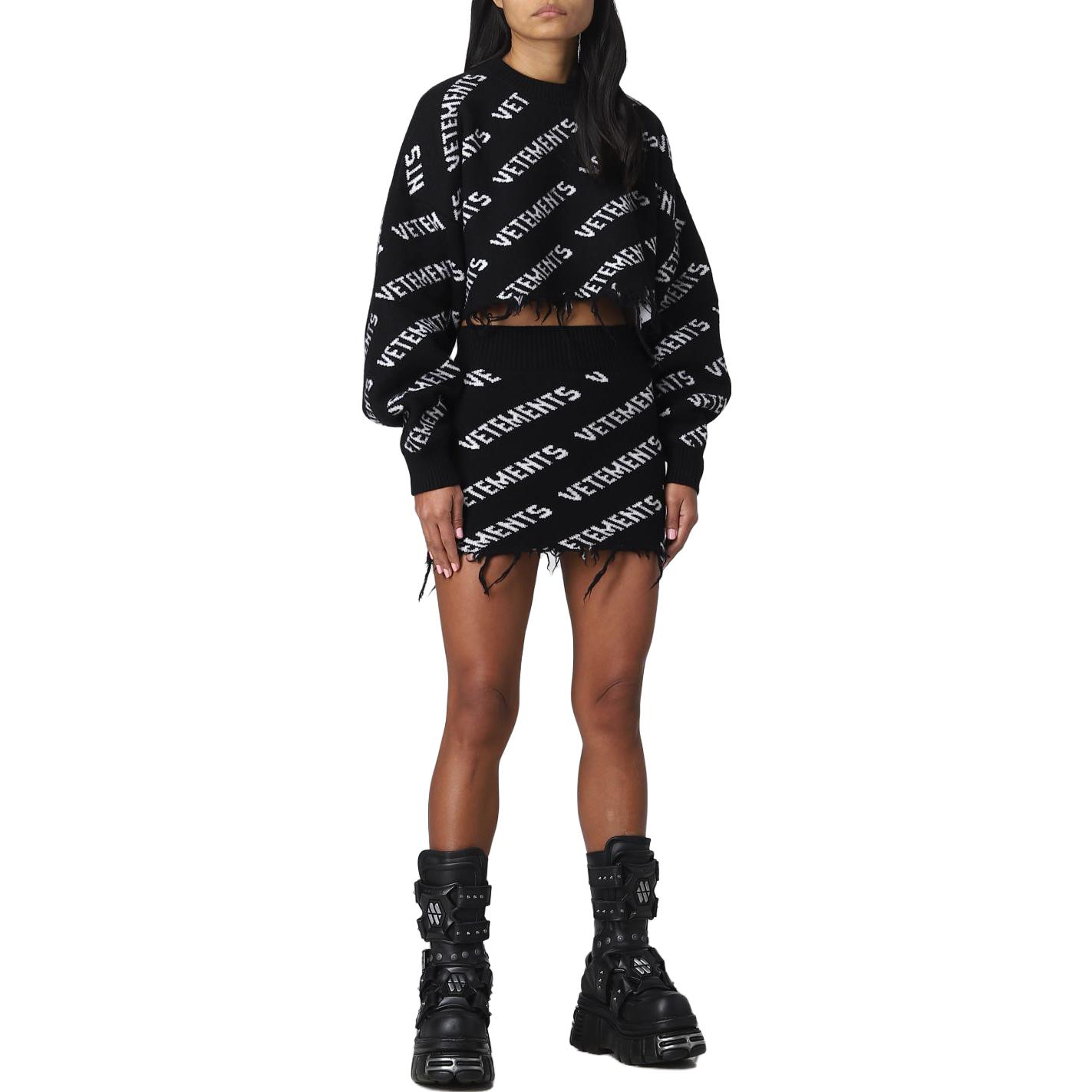 Shop Vetements Skirt Mini Hitam Cetakan Huruf Perancis Slim A-Line. WE63KN280B