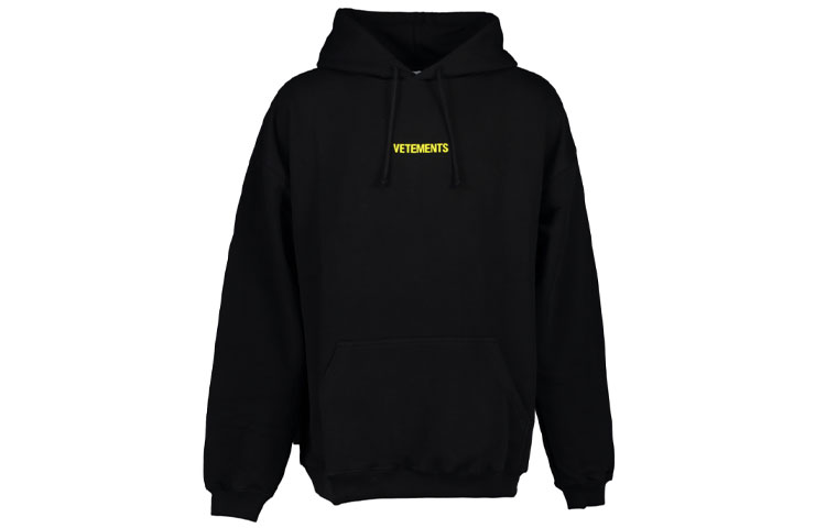 Vetements FW21 Logo Hoodie Black UE52TR380X-22Z