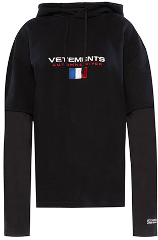 vetements-fw-21-logo-hoodie-unisex-black-wah-18-tr-10-black