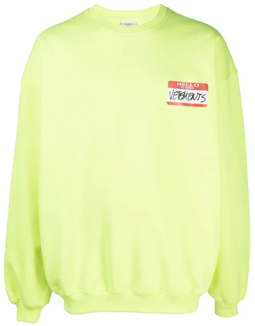 vetements-fw-21-logo-print-crewneck-long-sleeve-sweatshirt-unisex-green-ue-52-tr-330-y1601
