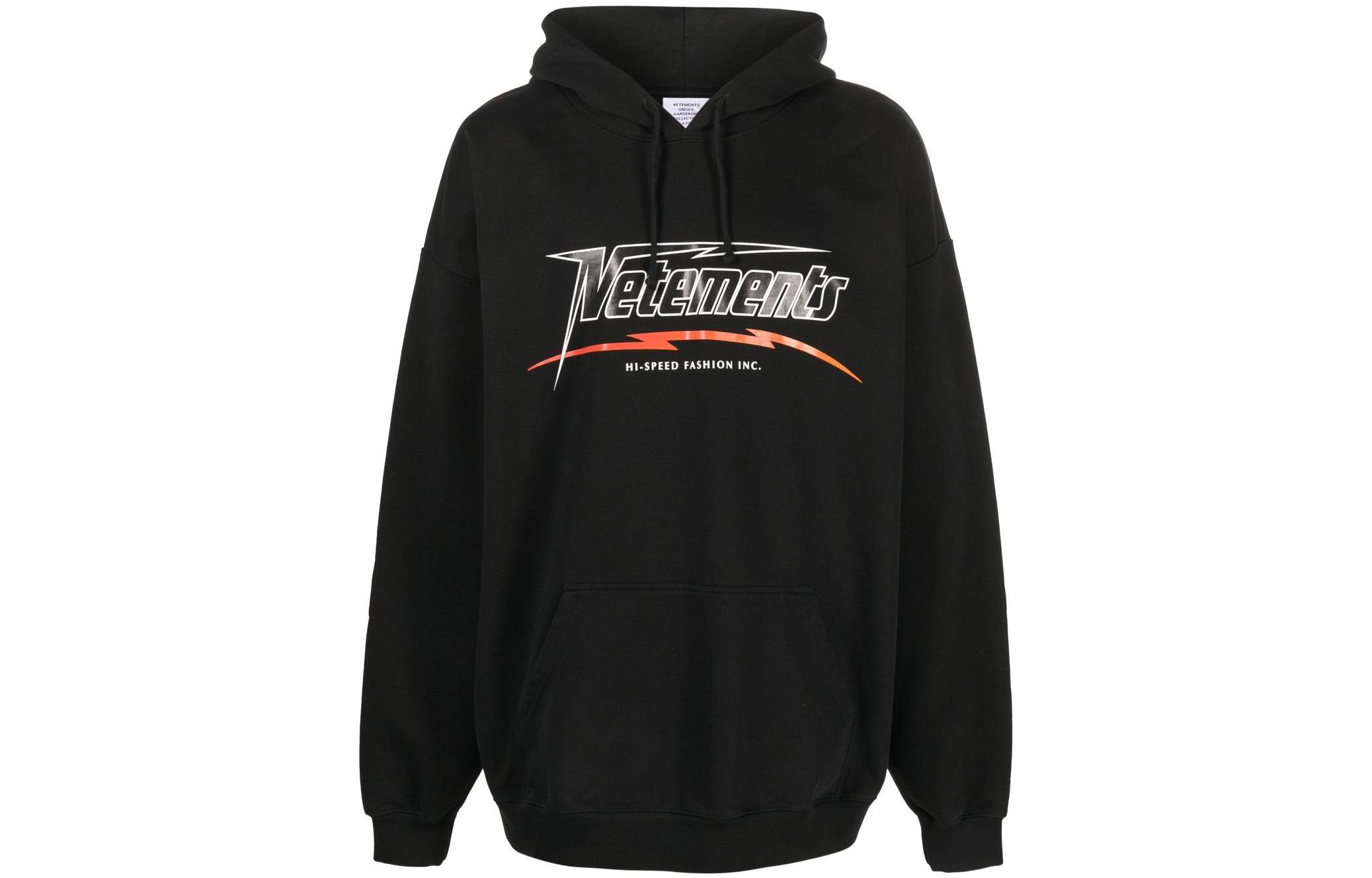 Vetements FW22 Black Letter Graphic Print Hoodie Fall Collection UA53HD500BBLACK