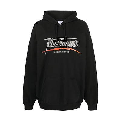 Vetements FW22 Black Letter Graphic Print Hoodie Fall Collection UA53HD500BBLACK