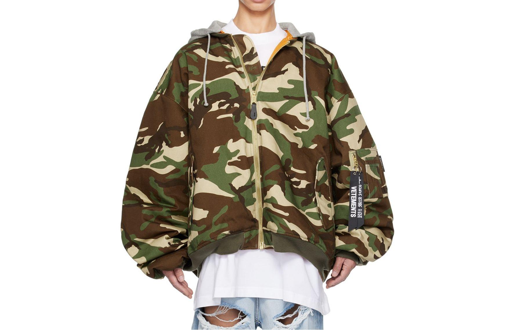 Vetements Green Camo Reversible Bomber Jacket Green 232669M175002
