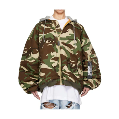 Vetements Green Camo Reversible Bomber Jacket Green 232669M175002