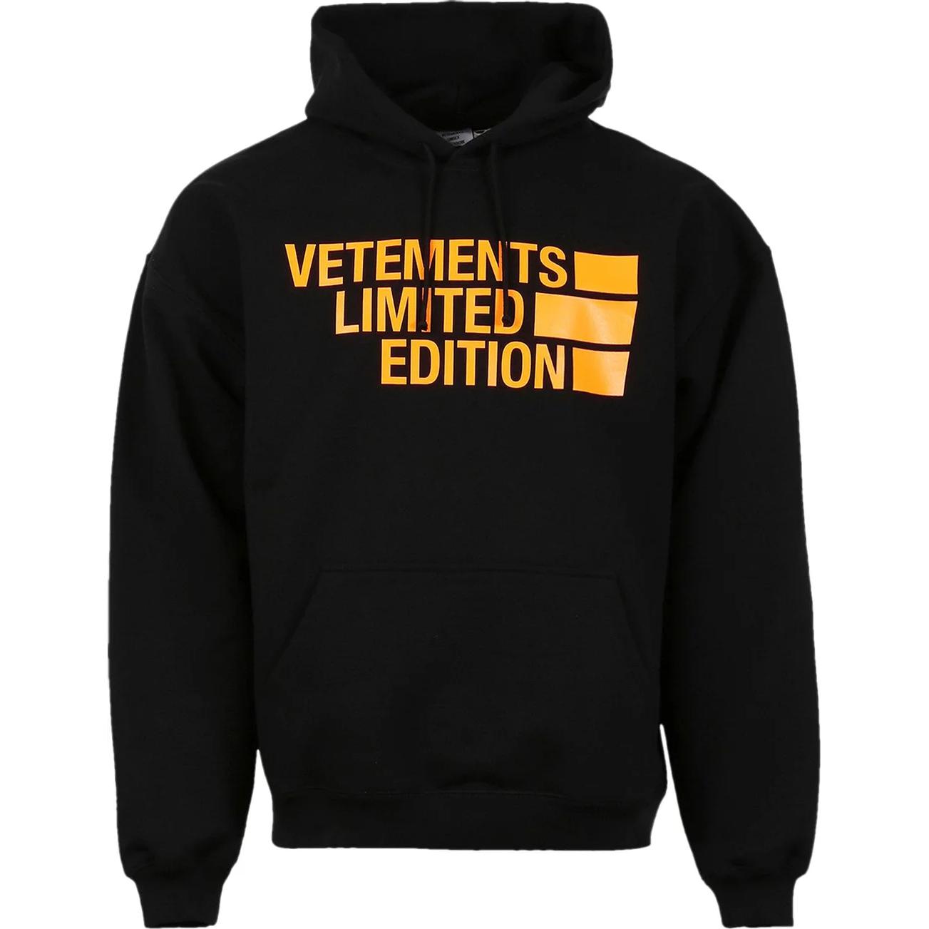 Vetements Letter Logo Print Pullover Hoodie Black UE52TR400X-BLAC