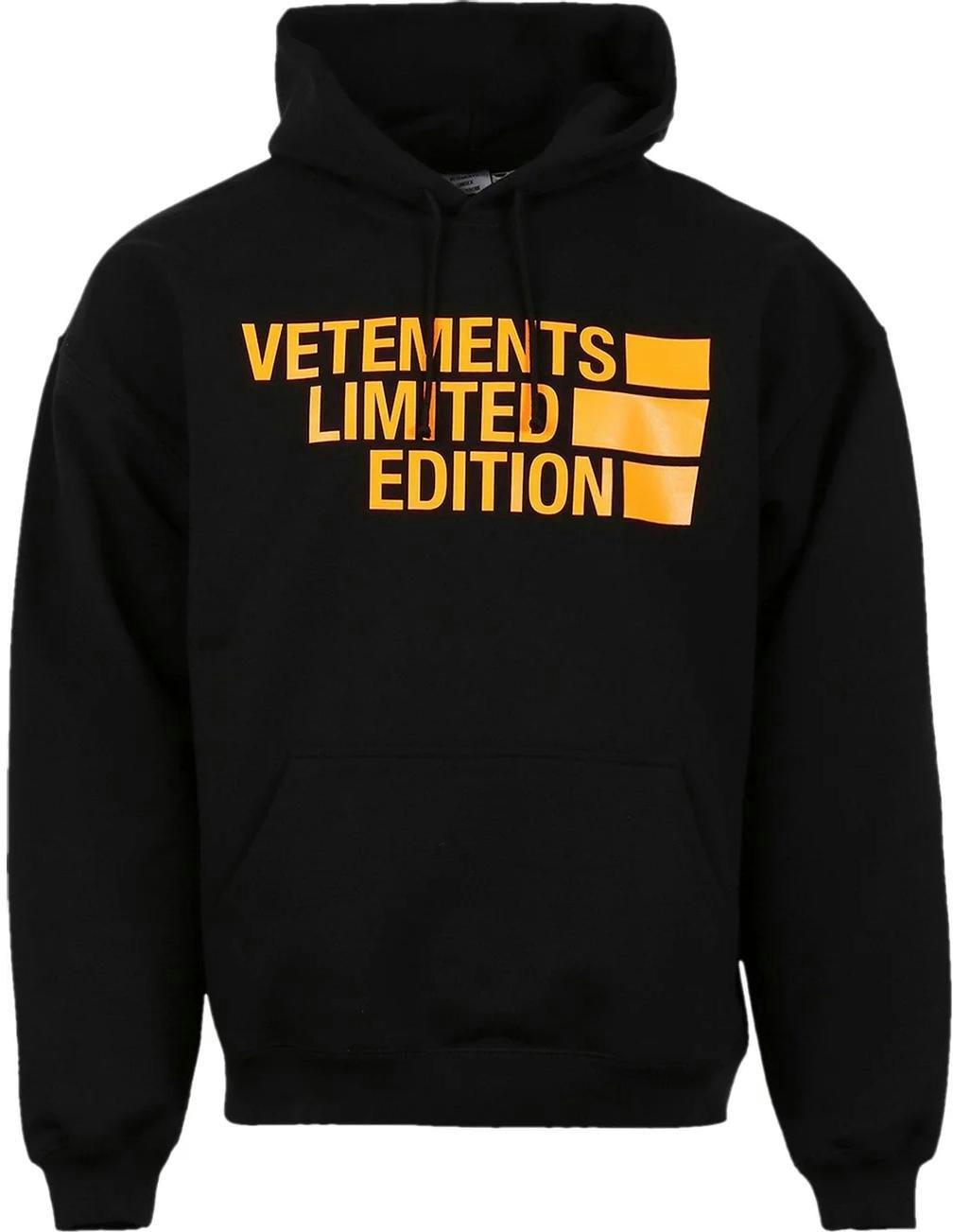 vetements-letter-logo-print-pullover-hoodie-black-ue-52-tr-400-x-blac