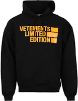 Vetements Letter Logo Print Pullover Hoodie Black UE52TR400X-BLAC Vetements Letter Logo Print Pullover Hoodie Black UE52TR400X-BLAC