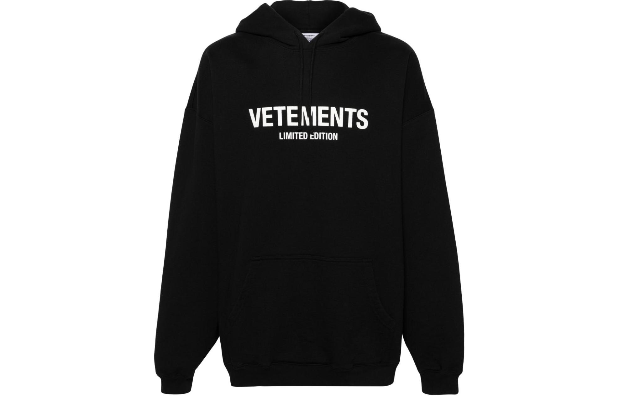 Vetements Logo Print Oversized Hoodie Black Unisex Long Sleeve Pullover UE64HD600B