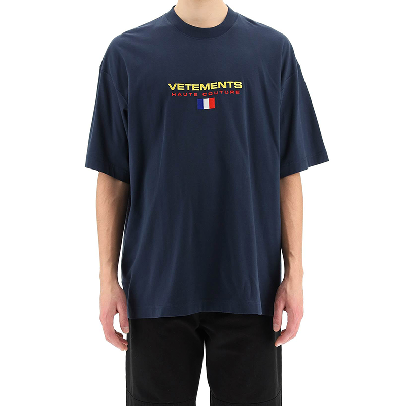 Lookbook Vetements 深蓝色短袖标志印花T恤 时尚款式 UE52TR240N-1610