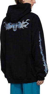 ヴェトモン スモールロゴ レターフーディ ユニセックス ブラック UAH21TR637-BLACK Lookbook ヴェトモン スモールロゴ レターフーディ ユニセックス ブラック UAH21TR637-BLACK