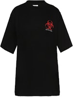 Vetements SS21 Graphic Print Oversized Black T-Shirt for Men. WAH18TR1-BLACK Vetements SS21 Graphic Print Oversized Black T-Shirt for Men. WAH18TR1-BLACK