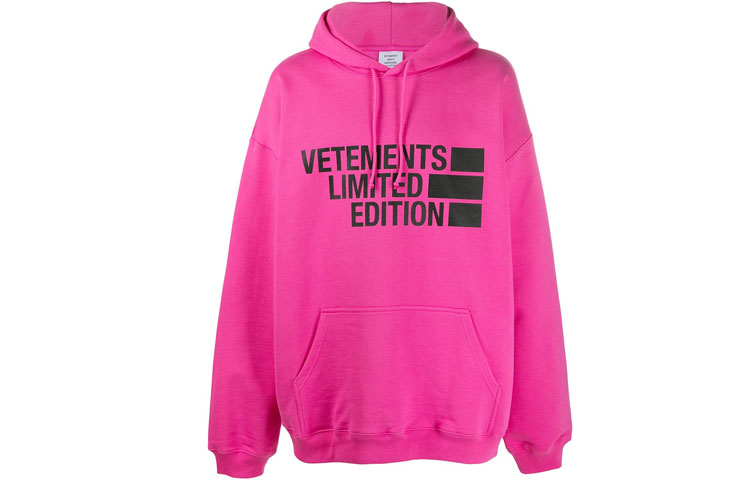 Vetements SS21 Oversized Logo Hoodie Unisex Pink UE51TR820P