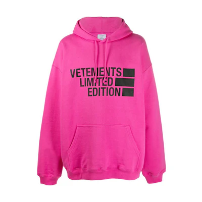 Vetements SS21 Oversized Logo Hoodie Unisex Pink UE51TR820P