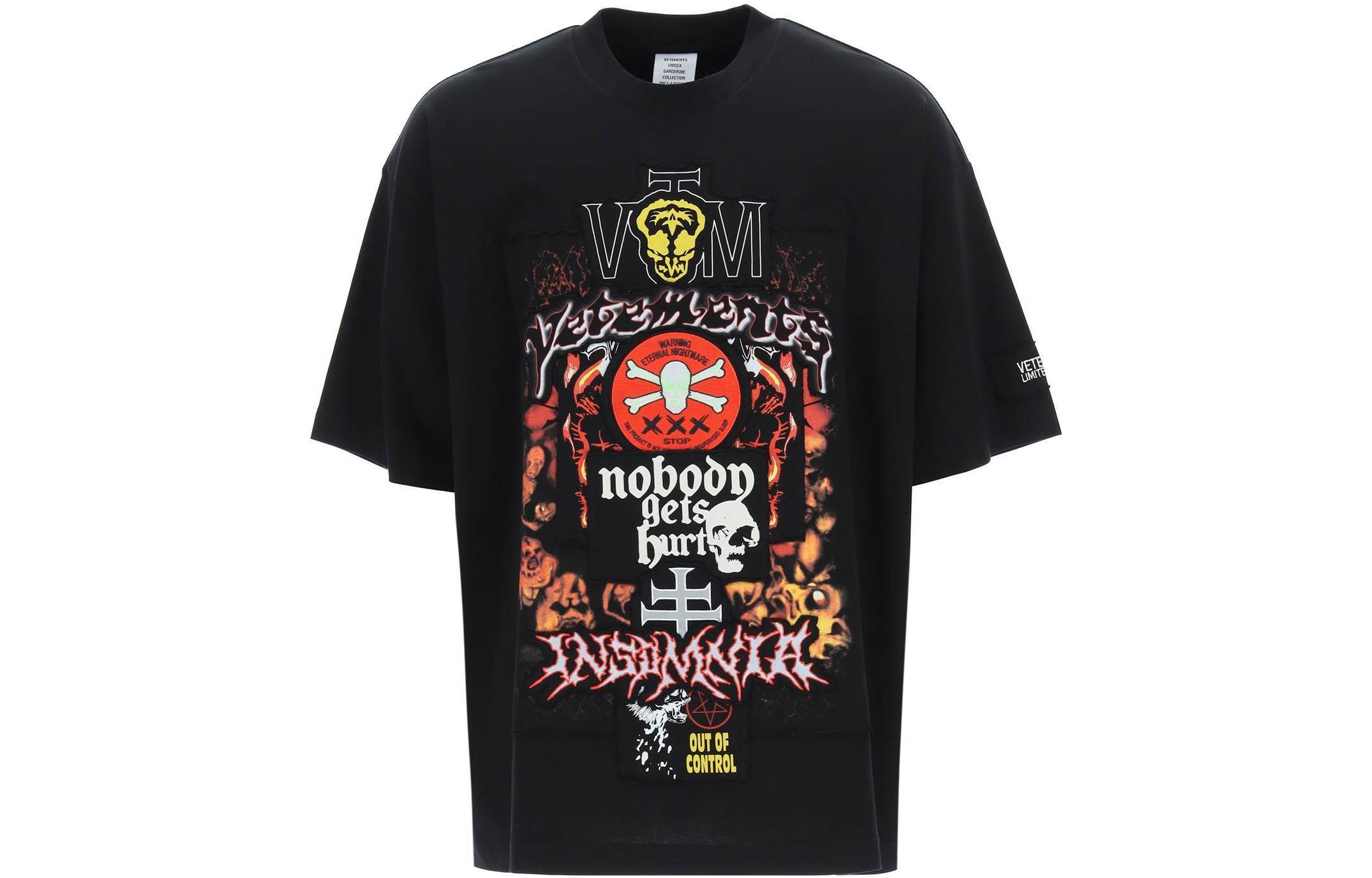 Vetements SS22  Black Graphic Logo Print Short Sleeve T-Shirt. UE52TR350B1610