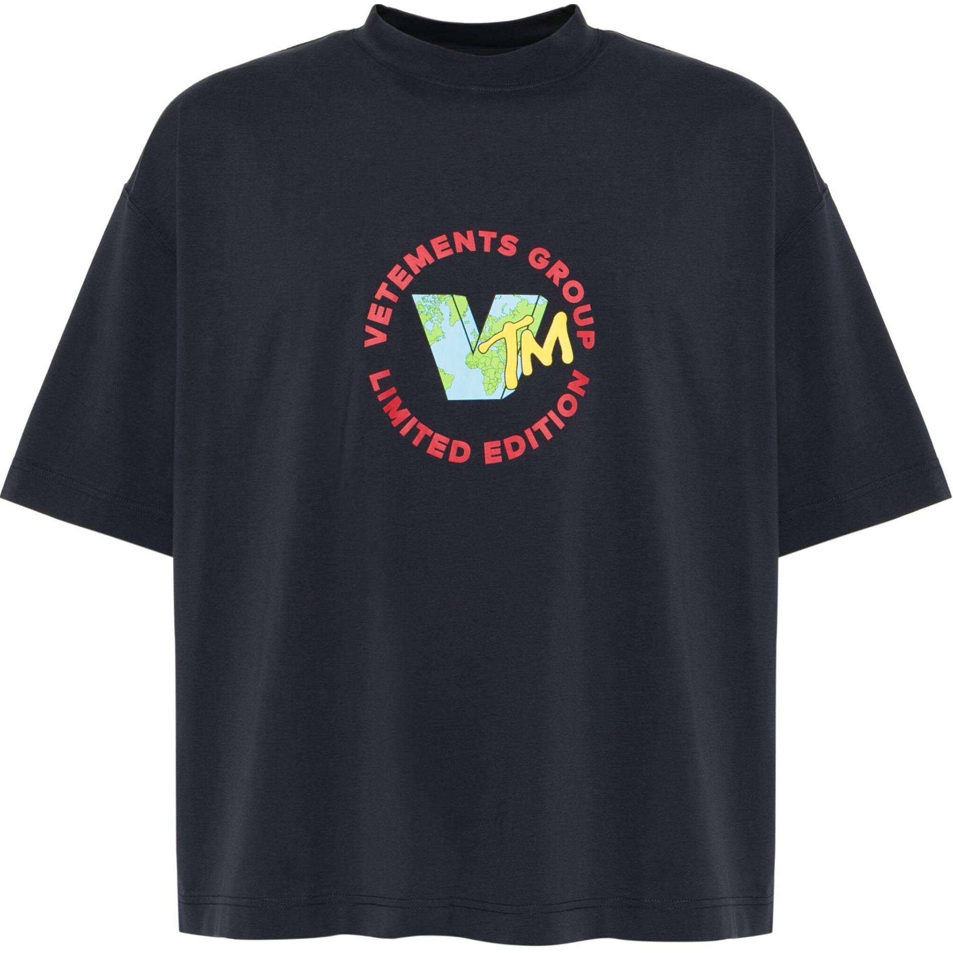 Vetements SS25 Navy Blue Unisex Oversized Graphic Print Crewneck T-Shirt. UA66TR715N-NAVY