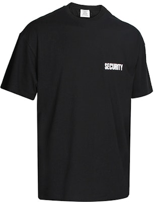 Vetements Unisex Tee Hitam Lengan Pendek Cetakan Huruf Dada dan Belakang. UAH21TR510 Lookbook Vetements Unisex Tee Hitam Lengan Pendek Cetakan Huruf Dada dan Belakang. UAH21TR510