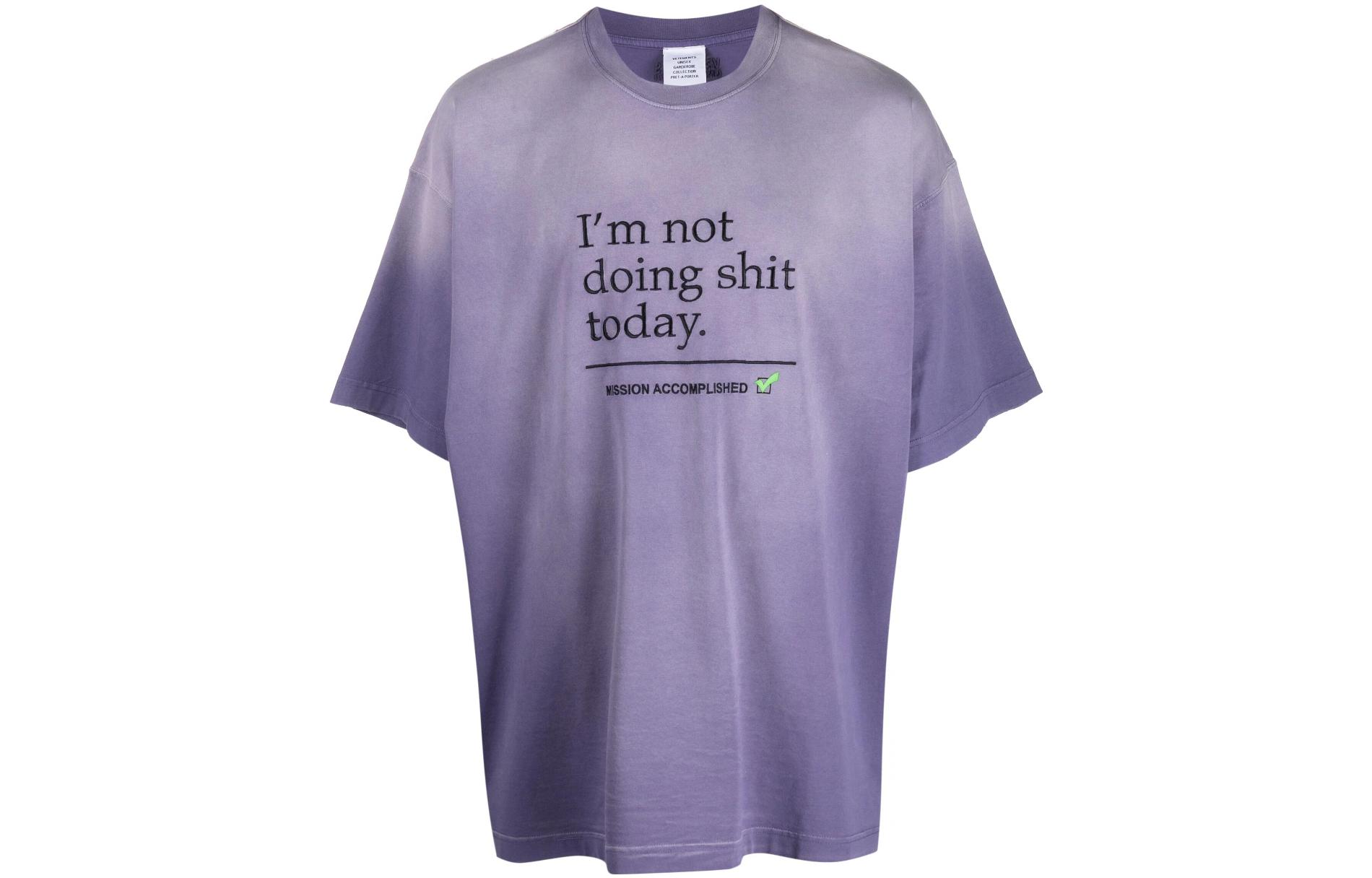 Vetements Unisex Purple Gradient Effect Crewneck Short Sleeve T-Shirt. UE63TR320L-LILAC