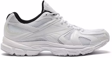 Vetements x Reebok Spike Runner 200 'White' EG7617 Vetements x Reebok Spike Runner 200 'White' EG7617