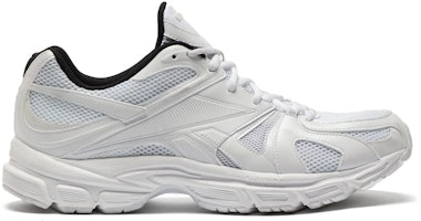 Vetements x Reebok Spike Runner 200 'White' EG7617 Vetements x Reebok Spike Runner 200 'White' EG7617