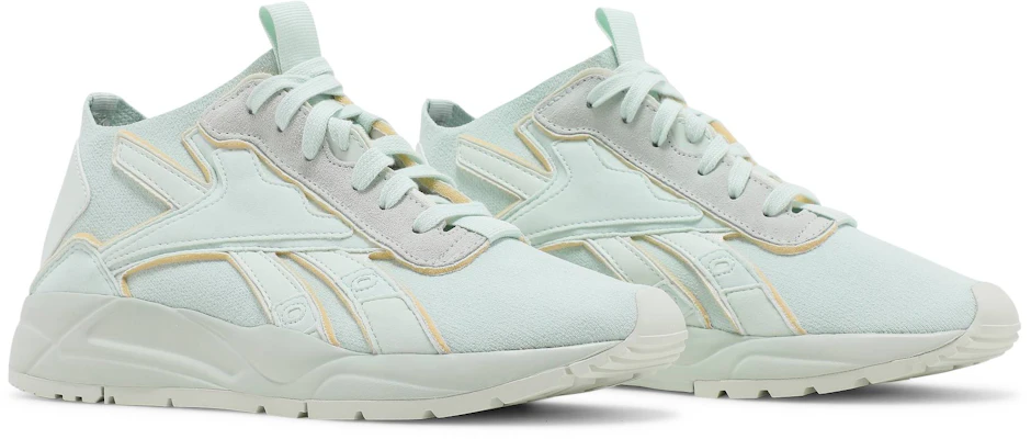 Reebok 2025 bolton low