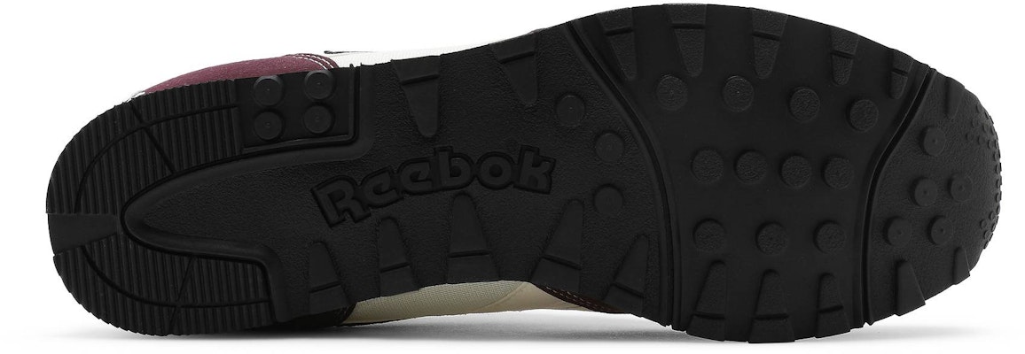 Victoria Beckham x Reebok Rapide 'Putih Klasik Merah Maroon' H02606 Shop Victoria Beckham x Reebok Rapide 'Putih Klasik Merah Maroon' H02606