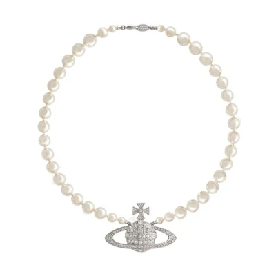 Vivienne Westwood Bas Relief Pearl Necklace Silver Saturn Design. 63010099-02W402-CN