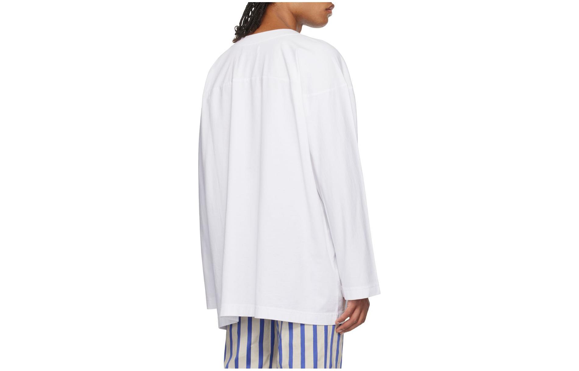 Lookbook Sudadera Blanca con Patrón Geométrico de Vivienne Westwood. 3G01001D-J001M-A401