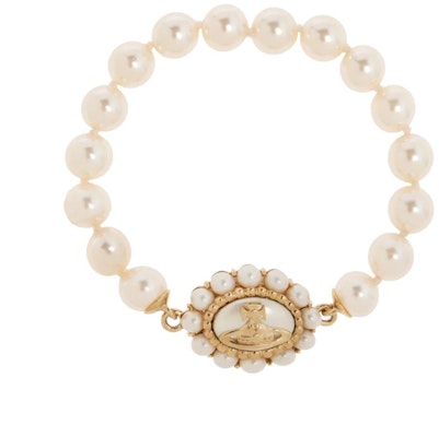 薇薇安·魏斯伍德Amaya黃銅巴洛克珍珠土星標誌男女手鏈金色 6103008902R107R107 Lookbook 薇薇安·魏斯伍德Amaya黃銅巴洛克珍珠土星標誌男女手鏈金色 6103008902R107R107