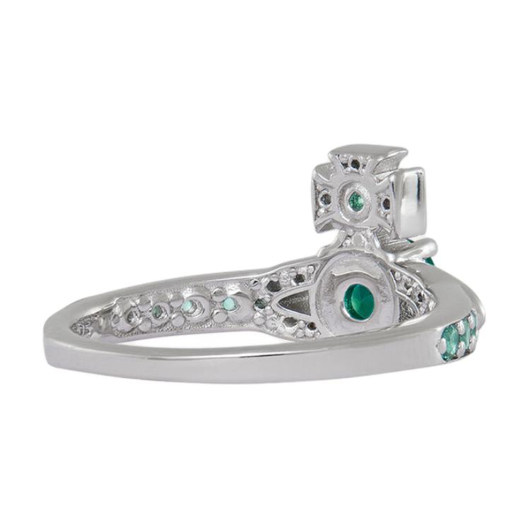 Shop ヴィヴィアンウエストウッド サターンデザイン グリーンクリスタルリング ユニセックス シルバー/グリーン 6404017L-01P427