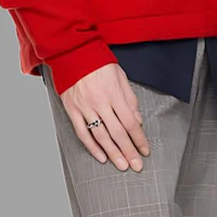 Lookbook 薇薇安·魏斯伍德純銀925情侶戒指銀色愛心設計男女通用 241314F024006