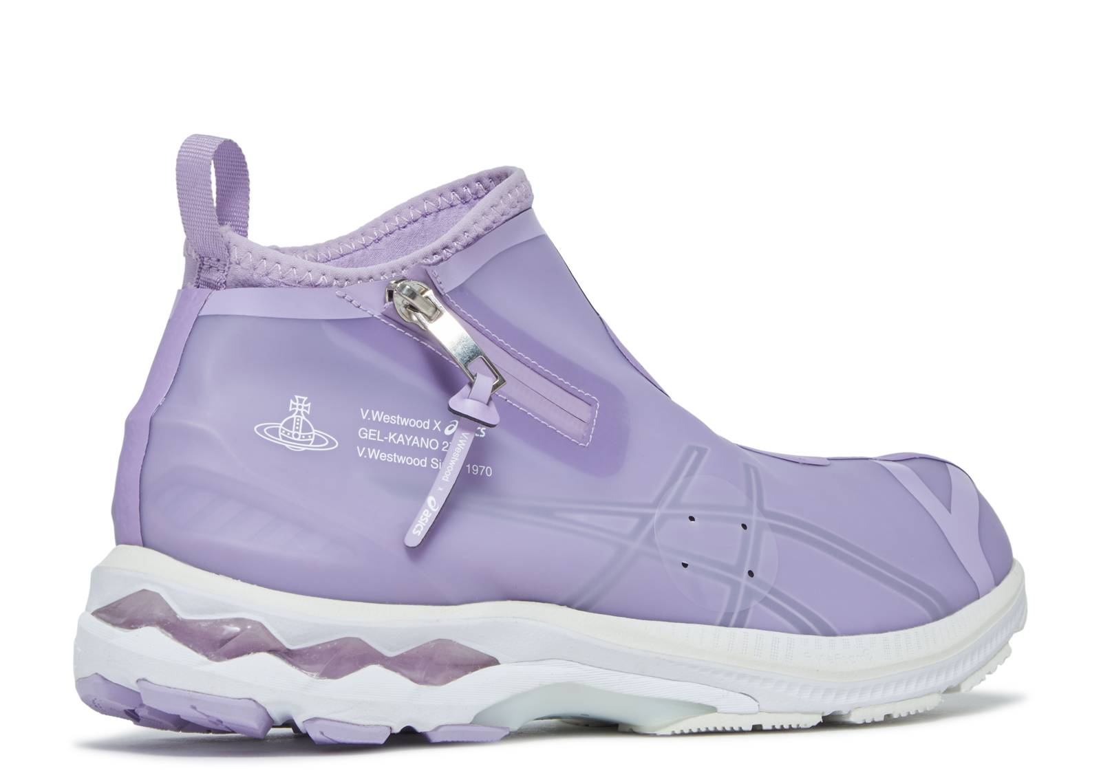 nike vapormax at finish line