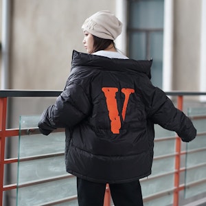 VLONE 經典大V標刺繡羽絨外套 黑橘 男女冬季款 VLCT21002 4