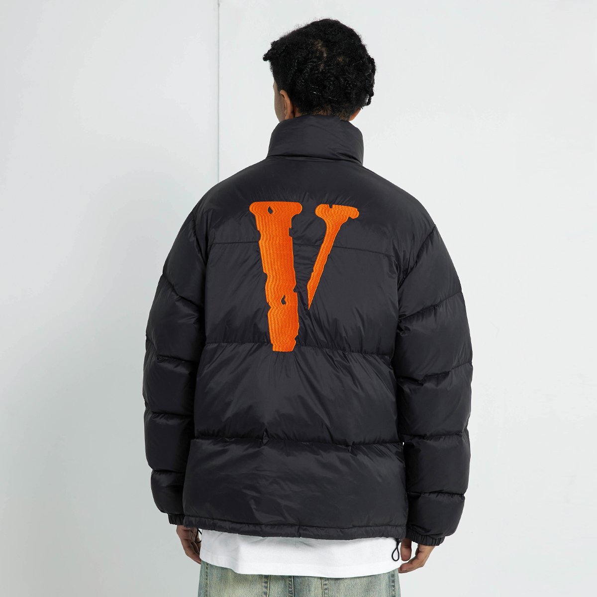 Cheap Jaket Musim Dingin Unisex VLONE Classic Big V Logo Bordir Hitam Orange. VLCT21002