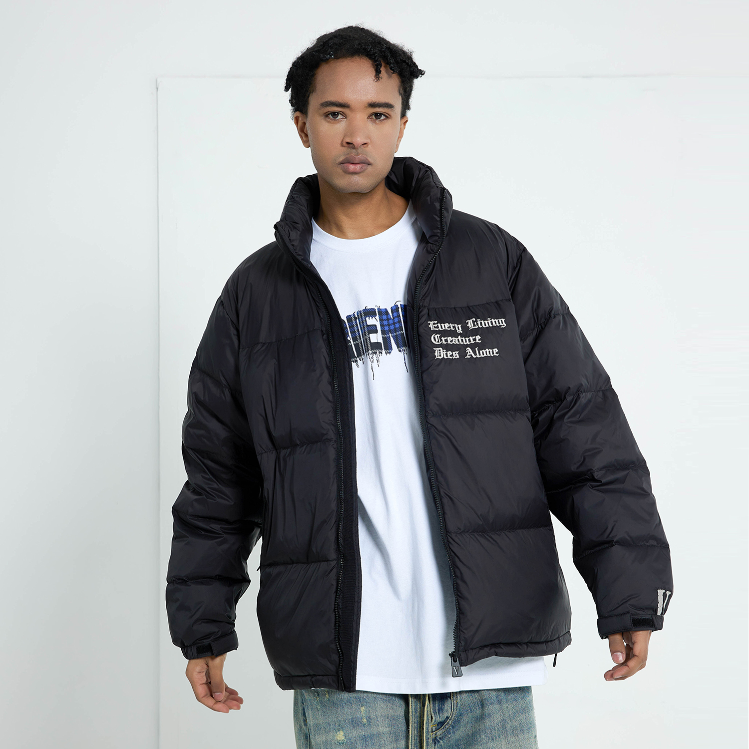 Cheap Jaket Musim Dingin VLONE Classic V Logo Unisex Hitam Perak Puffer Bordir VLCT21002