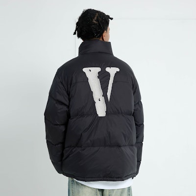 Chaqueta Puff Invierno Unisex Negra Plateada VLONE Classic V Logo Bordado. VLCT21002 1