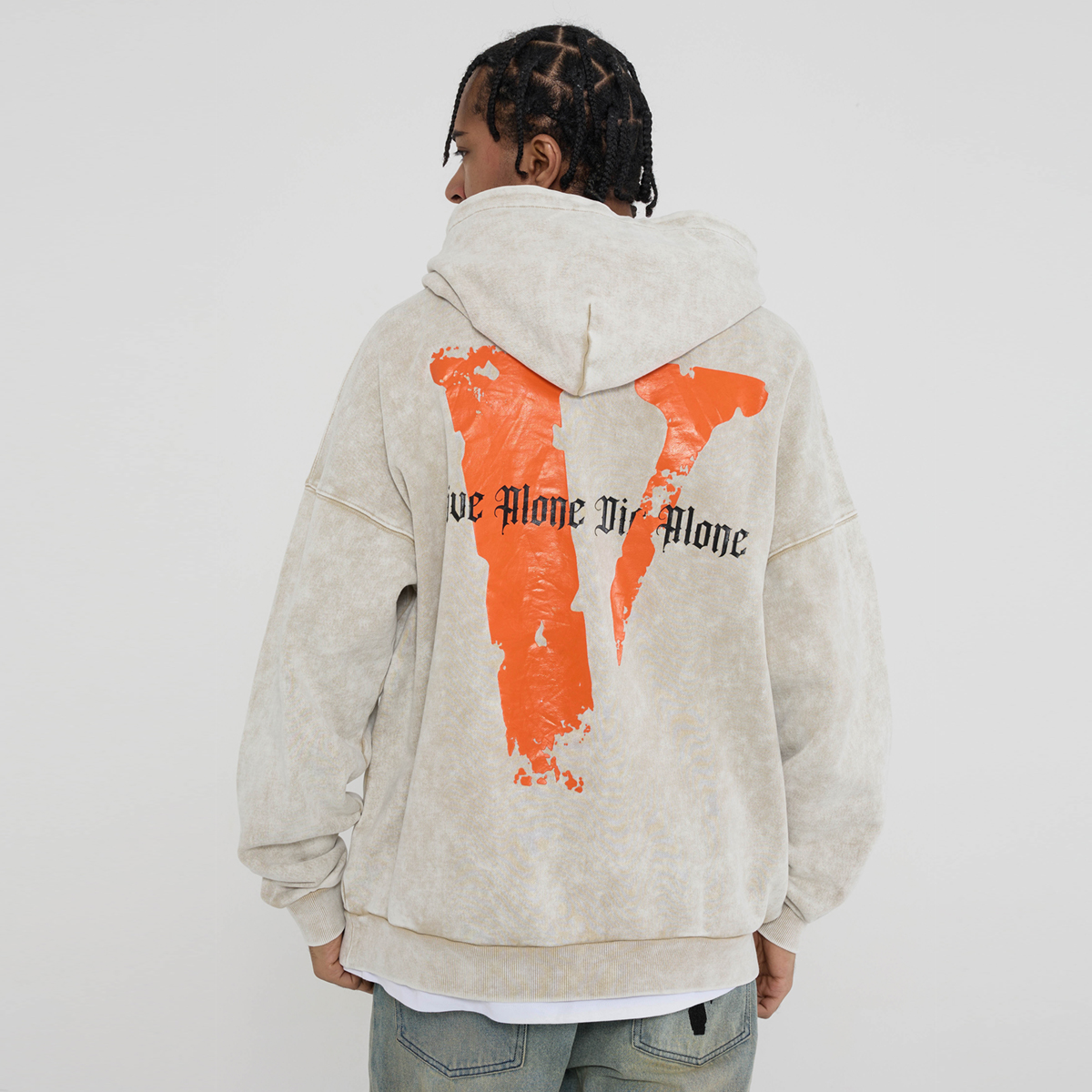 Cheap Vlone 破壞式寬鬆復古刷洗連帽衫 男女適用 VLHD24003-BE