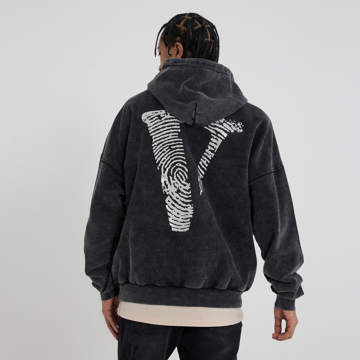 Cheap Vlone 指紋大logo水洗寬版連帽衫 男女適穿 VLHD24004-BK