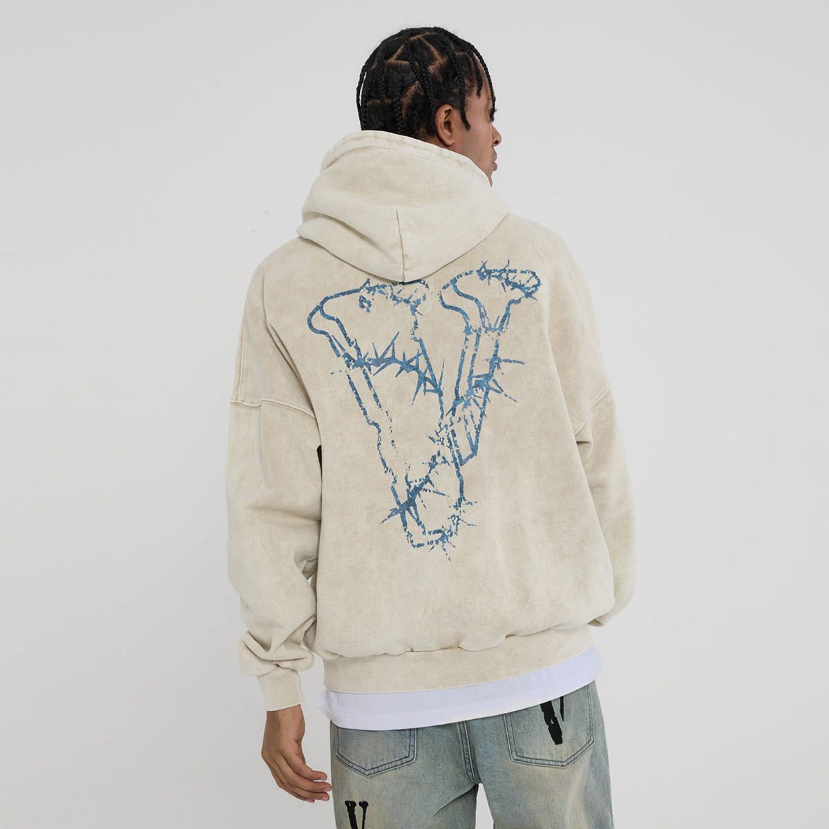 Sizing Vlone Thorn 大Logo連帽衫 米色 男女款 寬鬆復古洗舊風格 VLHD24002-BE