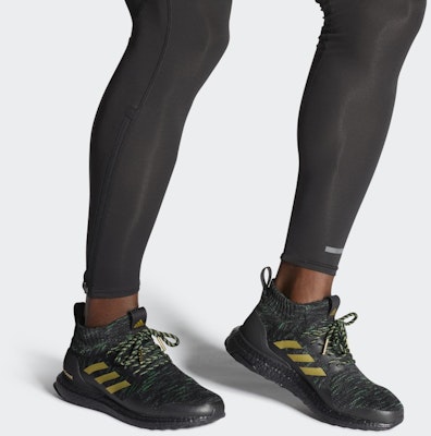 Von Miller x adidas ウルトラブーストMid「デソト高校」 FZ5490 Sizing Von Miller x adidas ウルトラブーストMid「デソト高校」 FZ5490