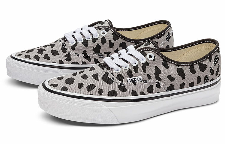 Order WACKO MARIA x Vault by Vans Authentic '獵豹灰' VN0A4BV9GRY