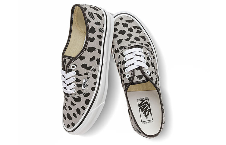 Shop WACKO MARIA x Vault by Vans Authentic '獵豹灰' VN0A4BV9GRY