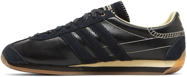 Wales Bonner 联名 阿迪达斯 Country '黑色 简易黄色' GY1702 Lookbook Wales Bonner 联名 阿迪达斯 Country '黑色 简易黄色' GY1702