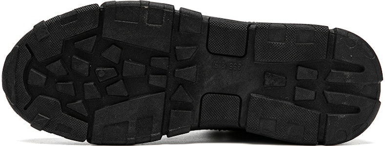 Warrior 'Black Utility' Sepatu Pria Hitam 71620F12M Details for Warrior 'Black Utility' Sepatu Pria Hitam 71620F12M