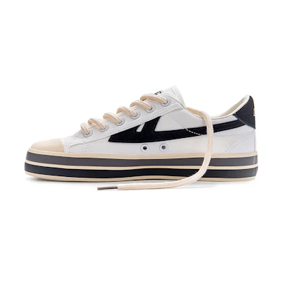 Warrior Canvas 'Black White'