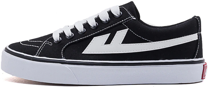 warrior-canvas-classic-black-wxy-a785-mj-01