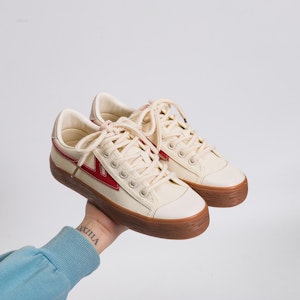 ウォリアー キャンバス ロー ベージュレッド WXY-C368MJ01 Details for ウォリアー キャンバス ロー ベージュレッド WXY-C368MJ01