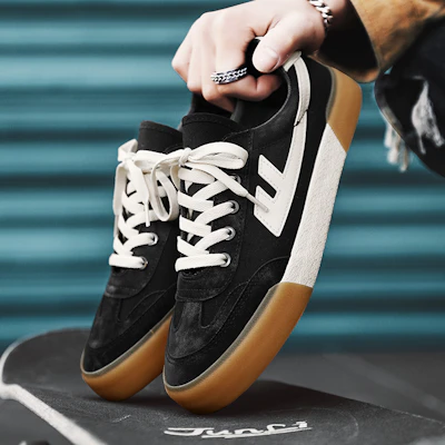 回力士兵 再次流行 復古風格 隨和搭配 防滑耐磨輕便 低筒 帆布鞋 男女款式 黑米色 Cheap 回力士兵 再次流行 復古風格 隨和搭配 防滑耐磨輕便 低筒 帆布鞋 男女款式 黑米色