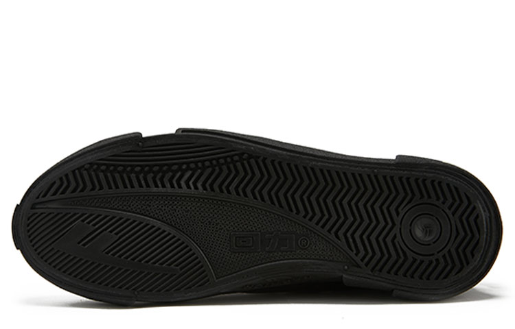 Purchase Warrior Canvas Low 'Black Ineffective Resistance' WXY-A442G