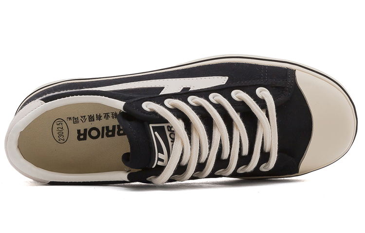 Lookbook Warrior Canvas Retro 'Hitam Kelabu' WXY-B335MJ03